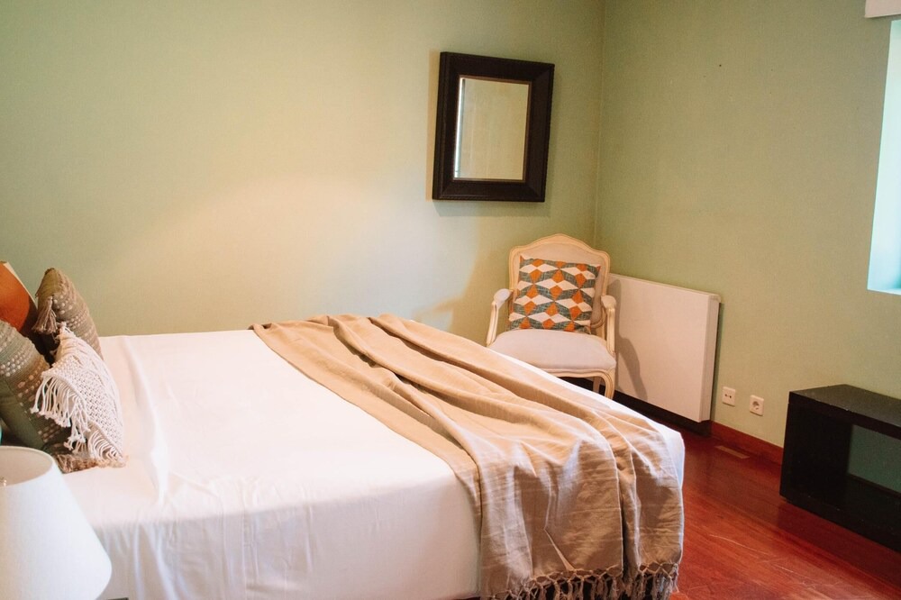 Photo of Bedroom in Caminha