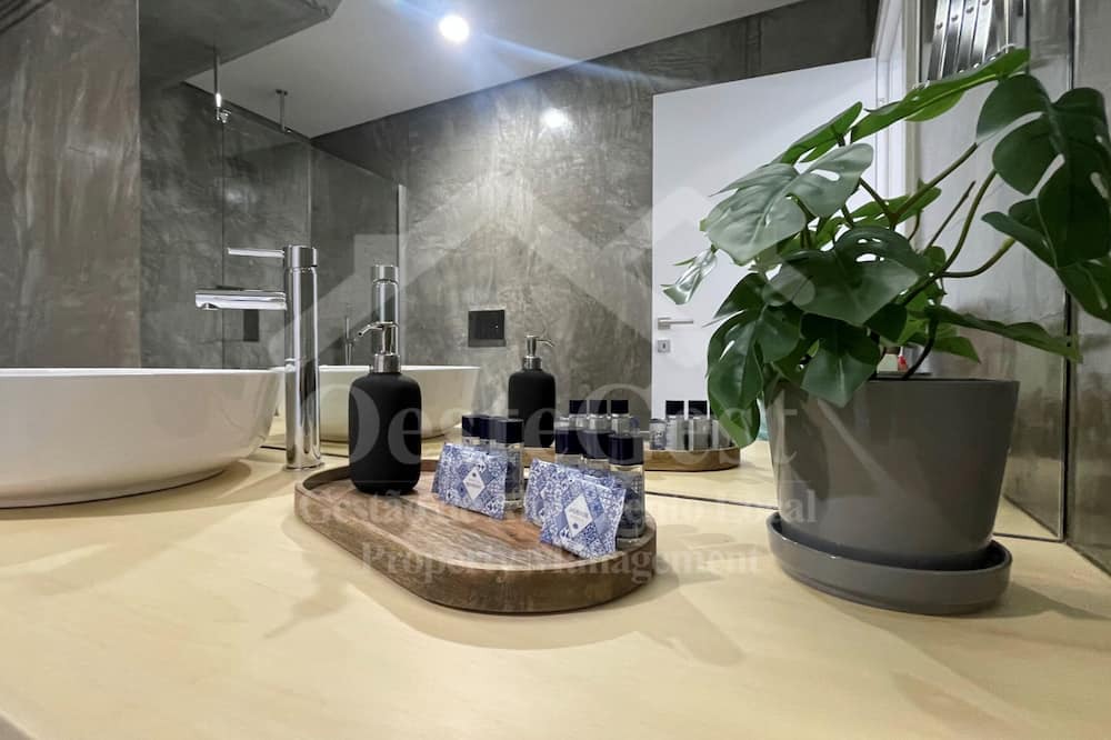 Photo of Bathroom in Vimeiro