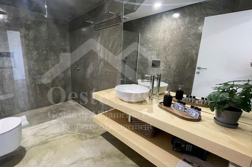 Photo of Bathroom in Vimeiro