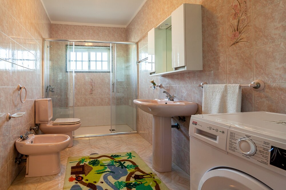 Photo of Bathroom in Mozelos