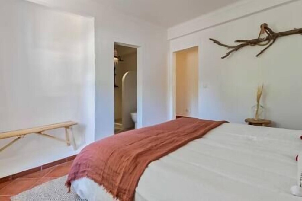 Photo of Bedroom in Grandola