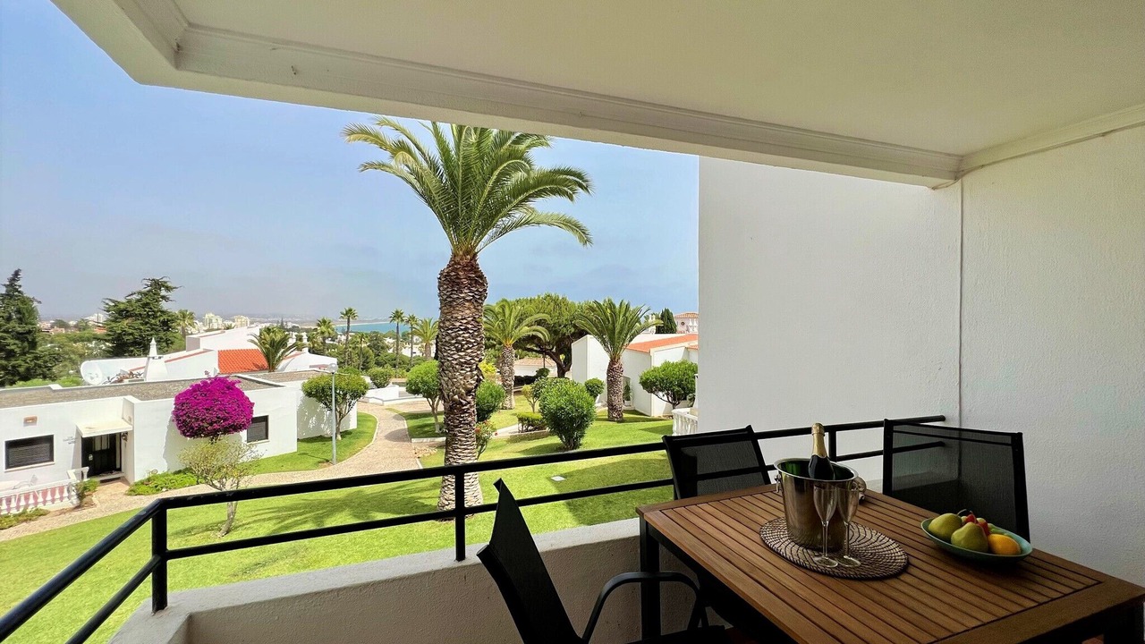 Photo of Patio Balcony in Alporchinhos