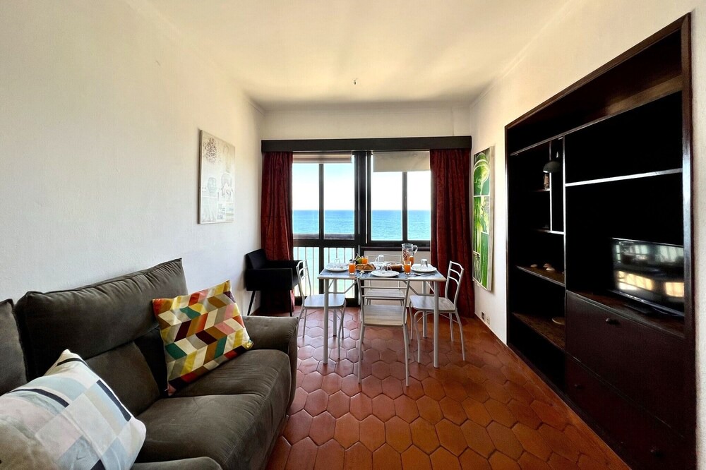 Photo of Livingroom in Peneco Beach
