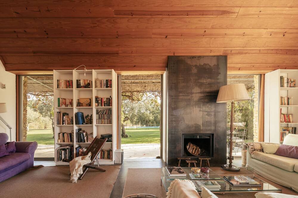 Photo of Livingroom in Sesimbra