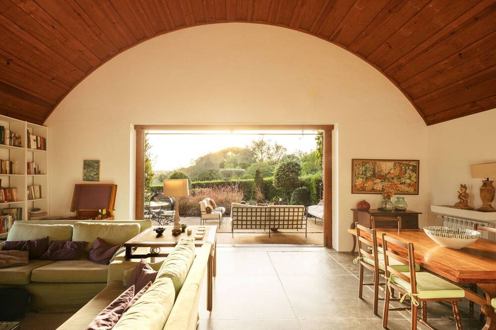 Photo of Livingroom in Sesimbra