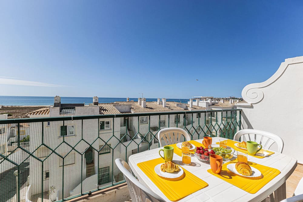 Photo of Patio Balcony in Meia Praia