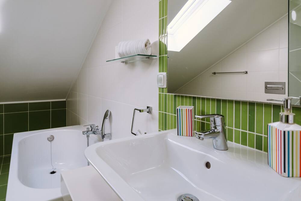 Photo of Bathroom in Olho Marinho