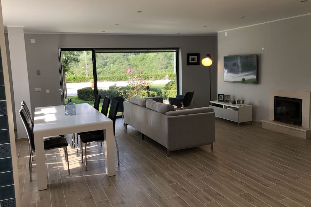 Photo of Livingroom in Obidos