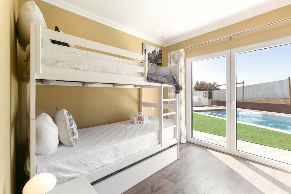 Photo of Bedroom in Caldas da Rainha