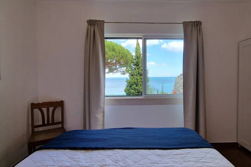 Photo of Bedroom in Portinho da Arrabida