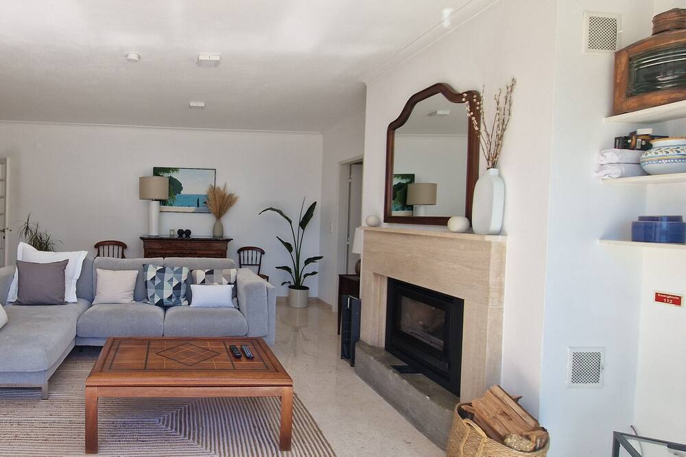 Photo of Livingroom in Portinho da Arrabida