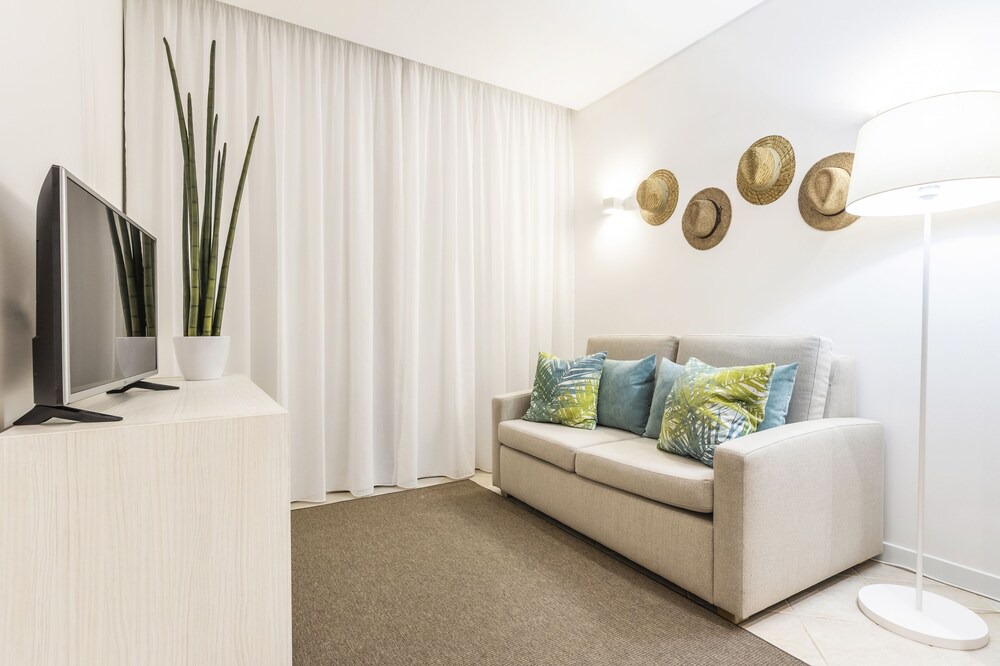 Photo of Livingroom in Oura