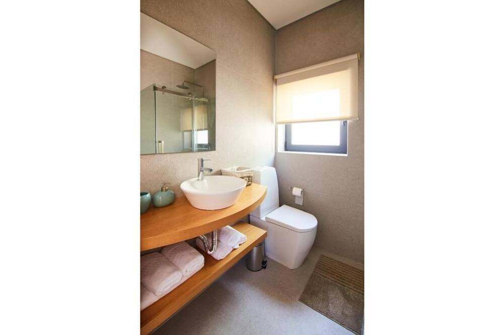 Photo of Bathroom in Travanca