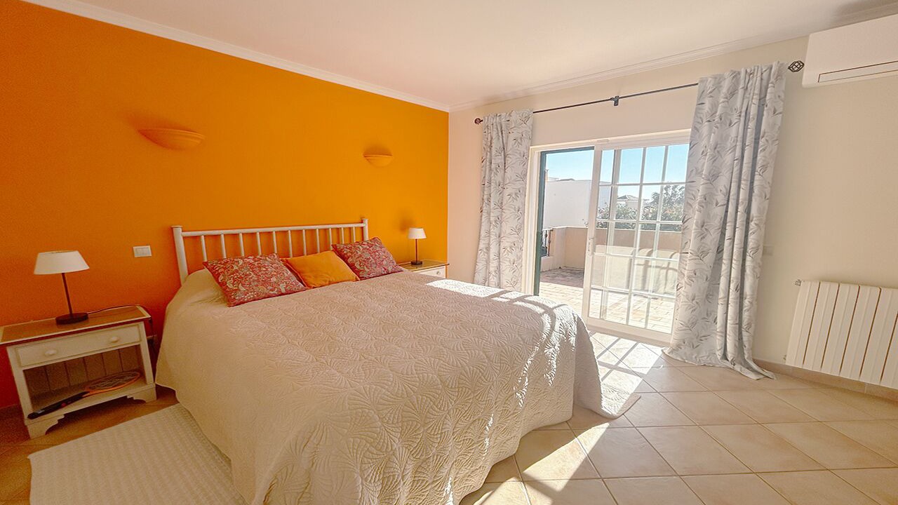 Photo of Bedroom in Albardeira