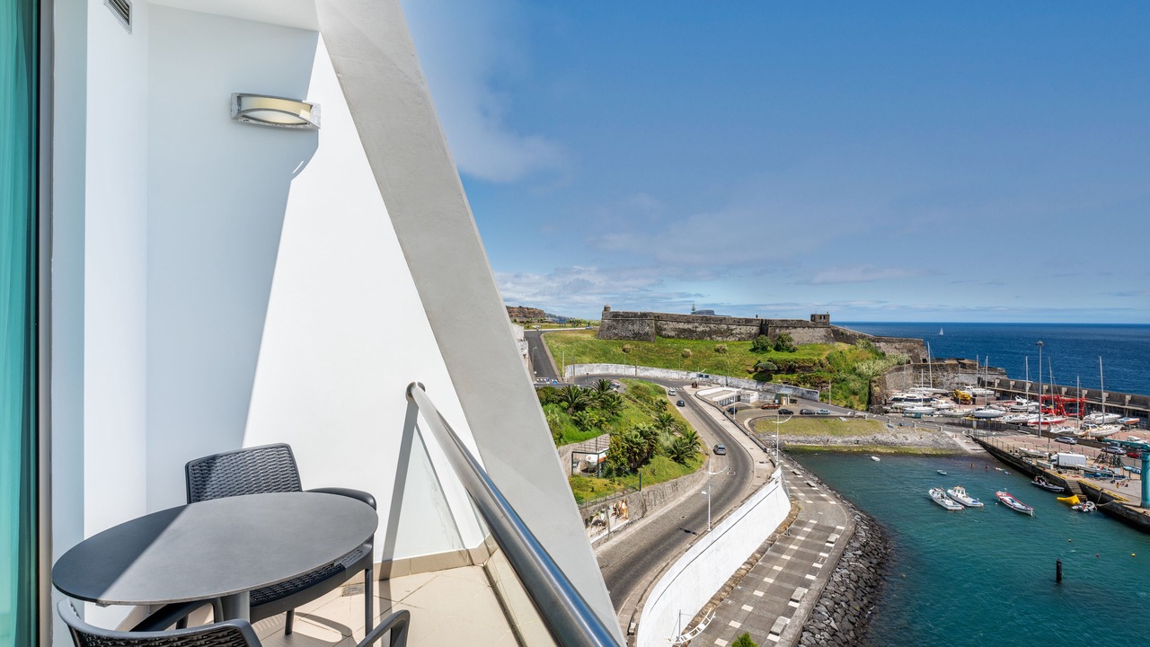 Photo of Patio Balcony in Angra do Heroismo