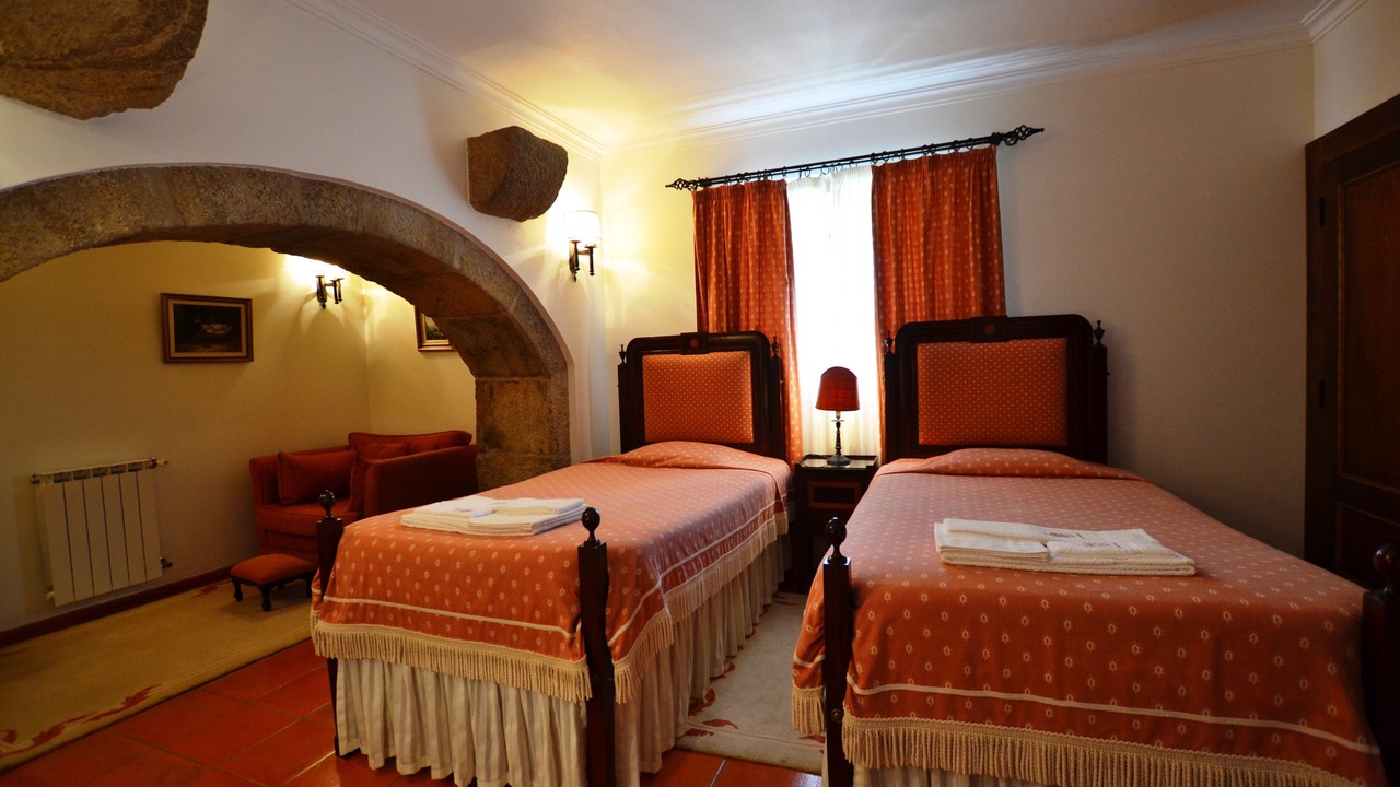 Photo of Bedroom in Cossourado
