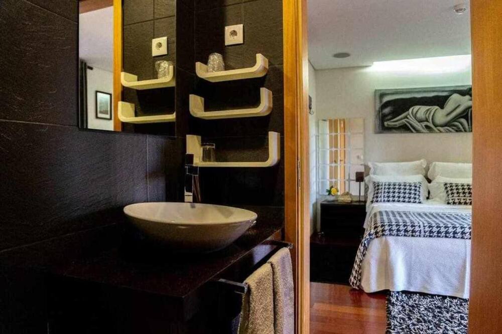 Photo of Bathroom in Amares