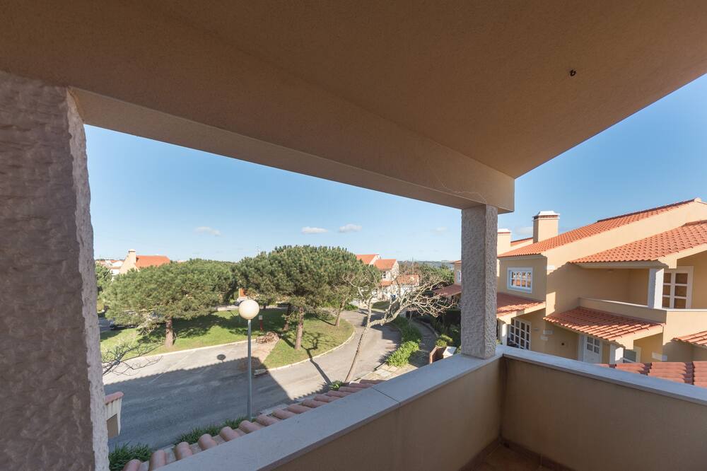 Photo of Patio Balcony in Sao Martinho do Porto