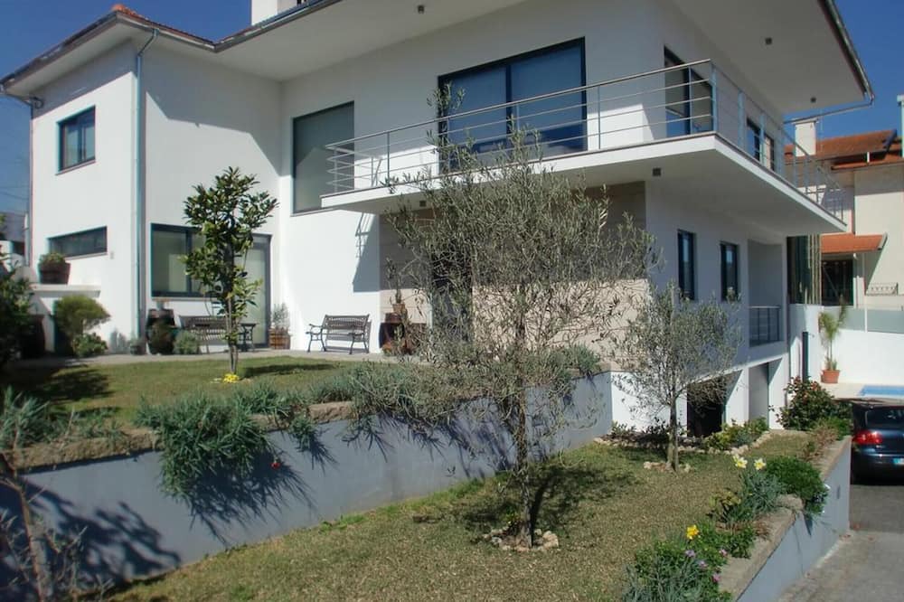 Photo of Others in Sao Pedro de Casteloes