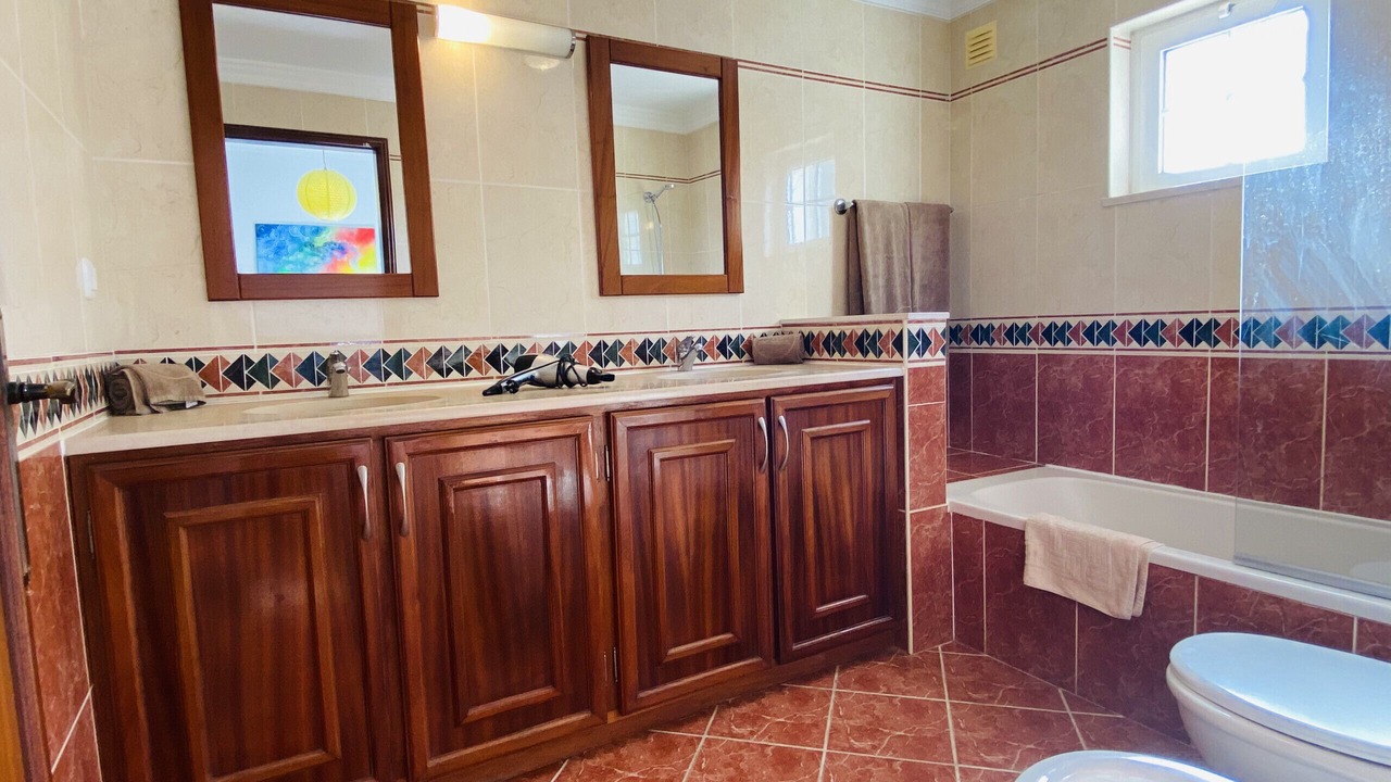 Photo of Bathroom in Correeira