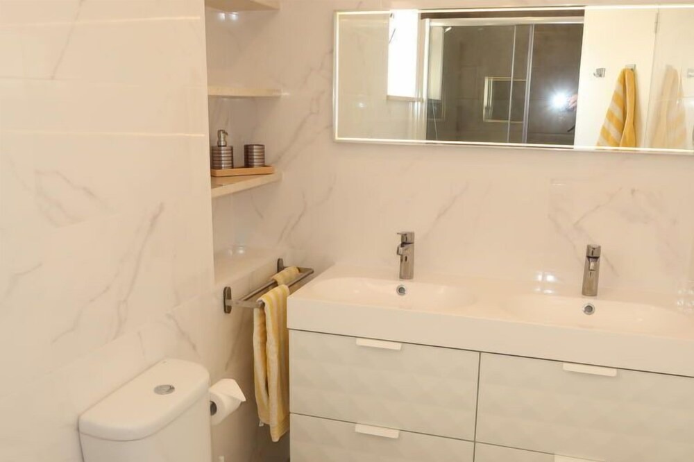 Photo of Bathroom in Praia da Rocha