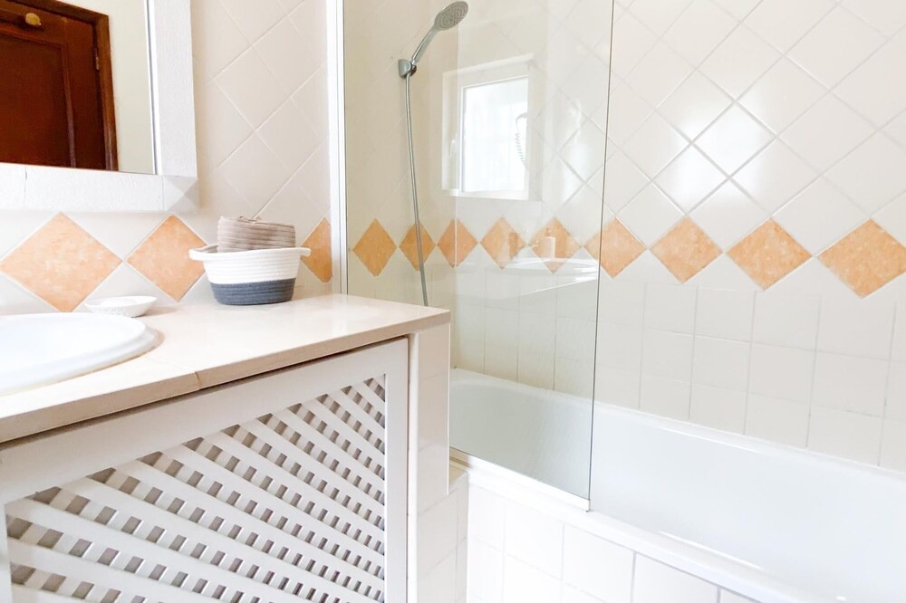 Photo of Bathroom in Ameijeira