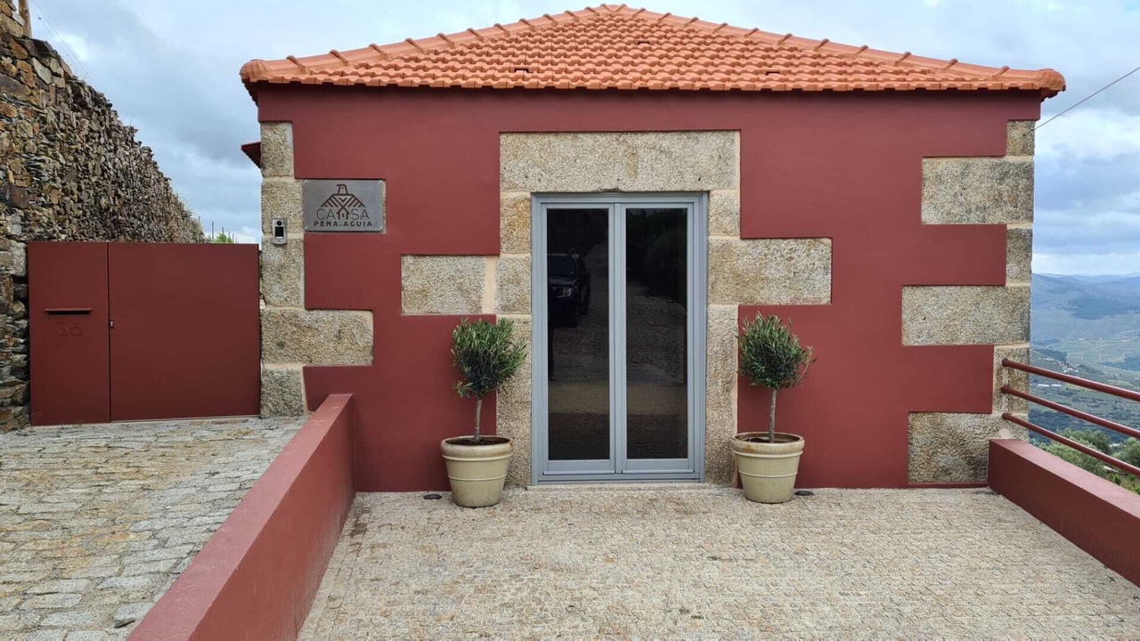 Photo of Outdoor in Provesende