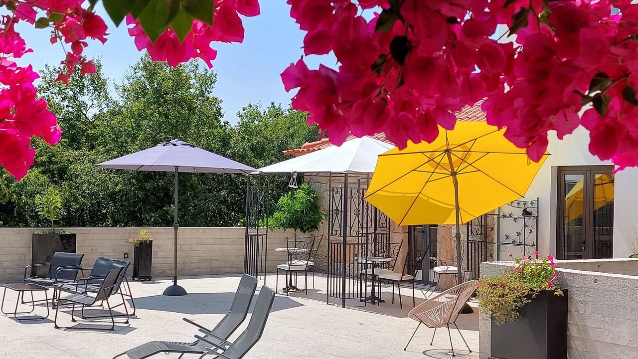 Photo of Outdoor in Bouro