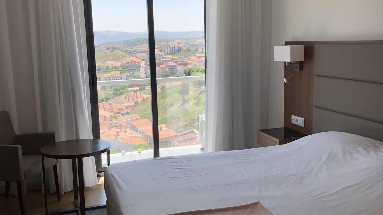 Photo of Bedroom in Freixo de Espada a Cinta