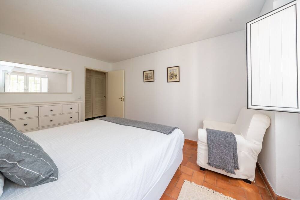 Photo of Bedroom in Portinho da Arrabida