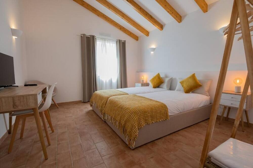 Photo of Bedroom in Santiago do Cacem