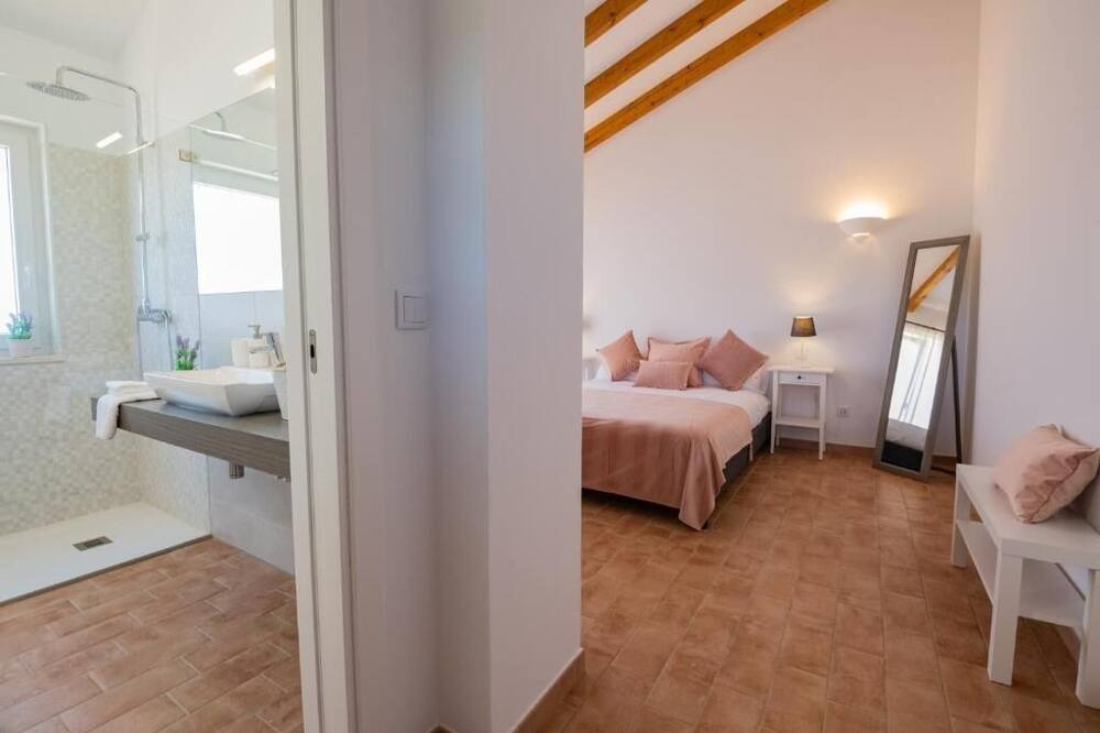 Photo of Bedroom in Santiago do Cacem
