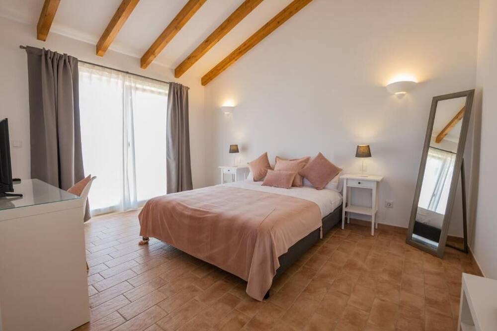 Photo of Bedroom in Santiago do Cacem