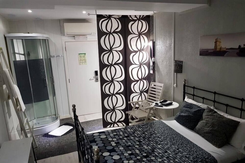 Photo of Bedroom in Baixa
