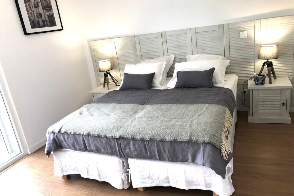 Photo of Bedroom in Charneca de Caparica e Sobreda