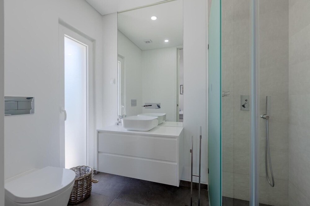 Photo of Bathroom in Charneca de Caparica e Sobreda