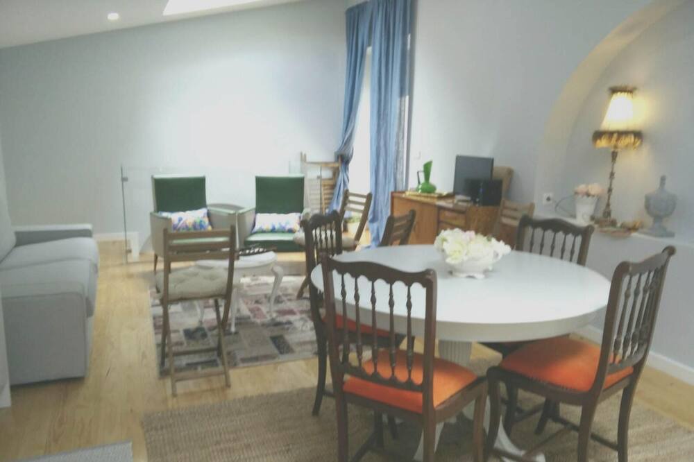 Photo of Livingroom in Cacilhas