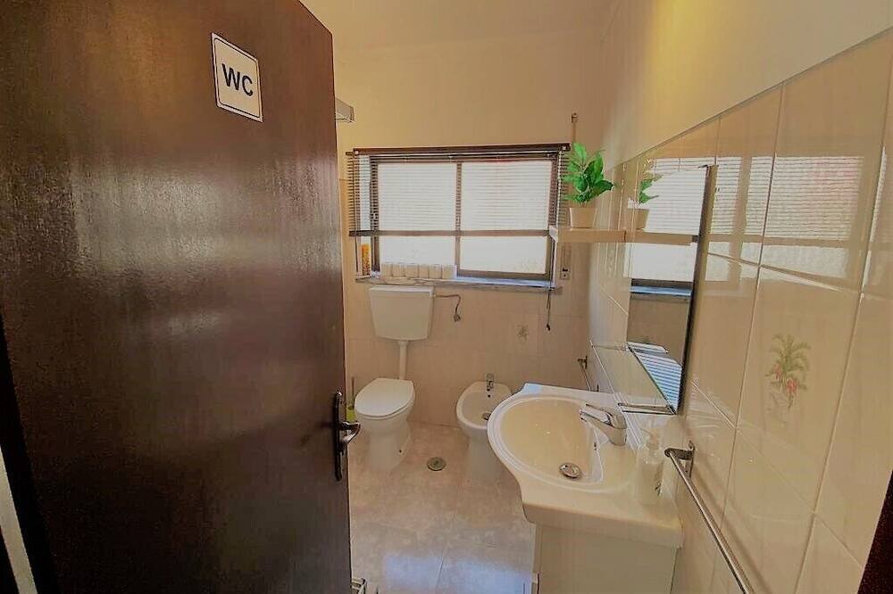 Photo of Bathroom in Ferrel