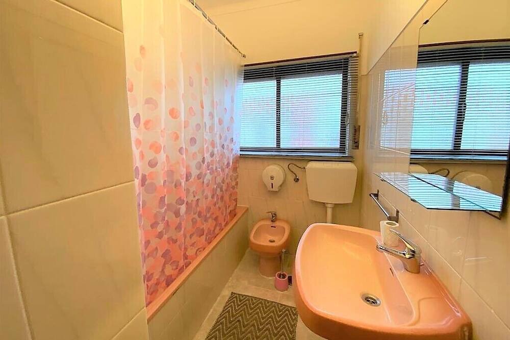 Photo of Bathroom in Ferrel