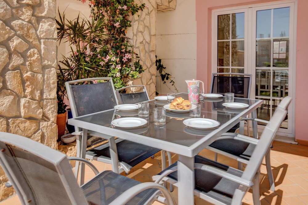 Photo of Patio Balcony in Budens