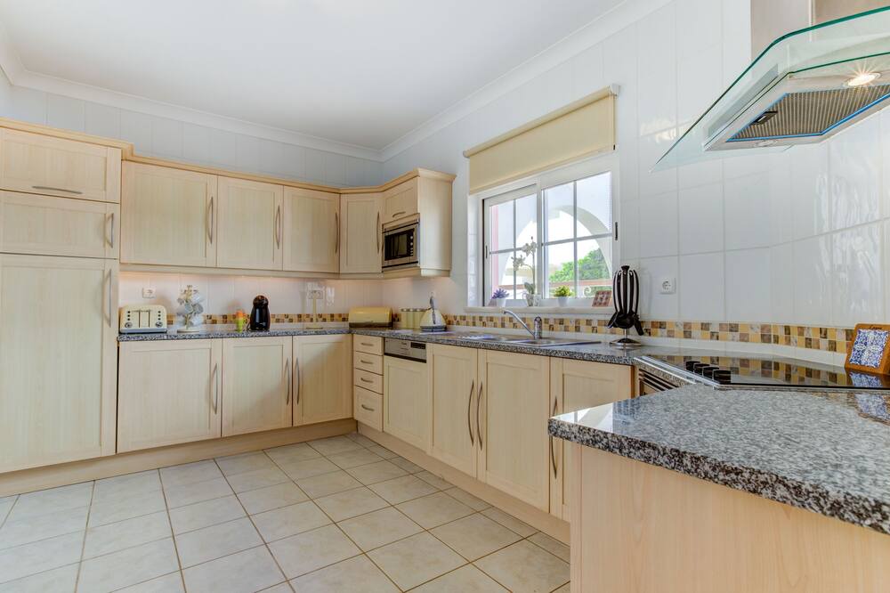 Photo of Kitchen in Budens