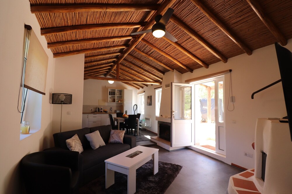 Photo of Livingroom in Cumeada