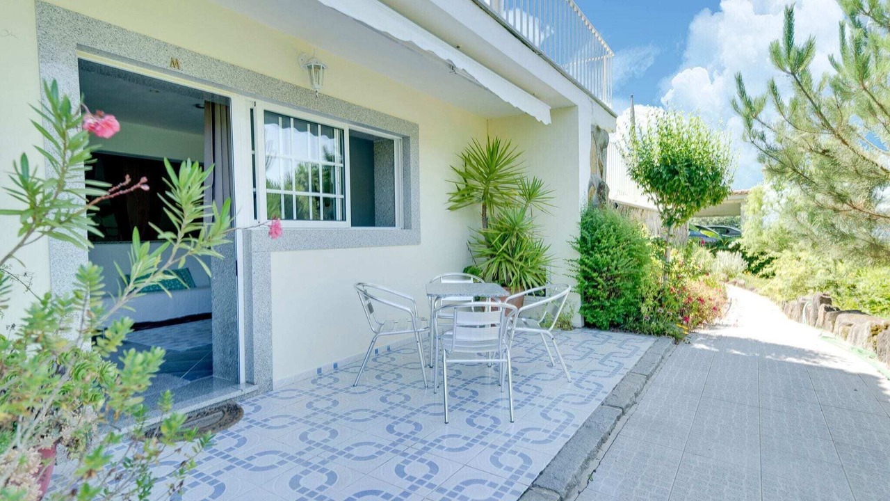 Photo of Patio Balcony in Penafiel