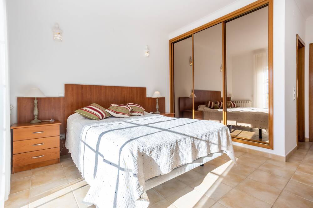 Photo of Bedroom in Porto de Mos