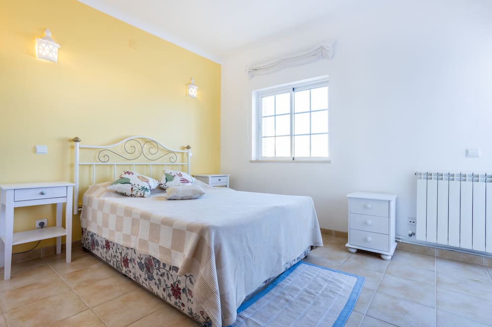 Photo of Bedroom in Porto de Mos