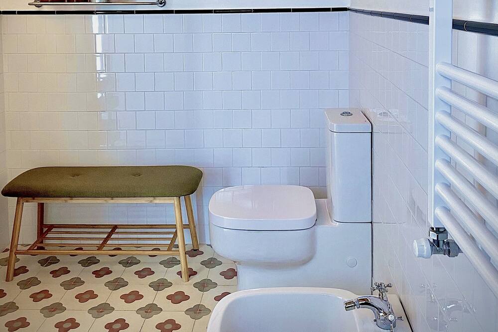 Photo of Bathroom in Ourique