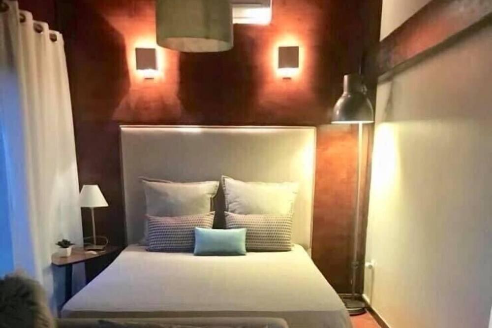 Photo of Bedroom in Viana do Castelo
