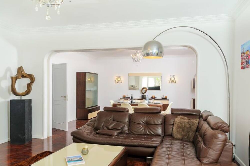 Photo of Livingroom in Cascais