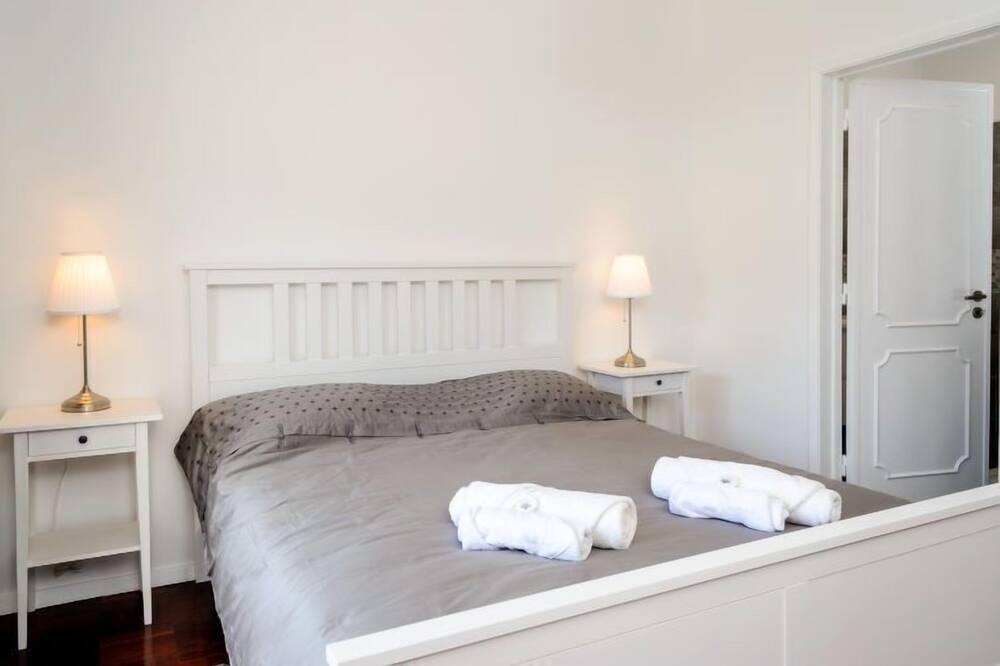 Photo of Bedroom in Cascais