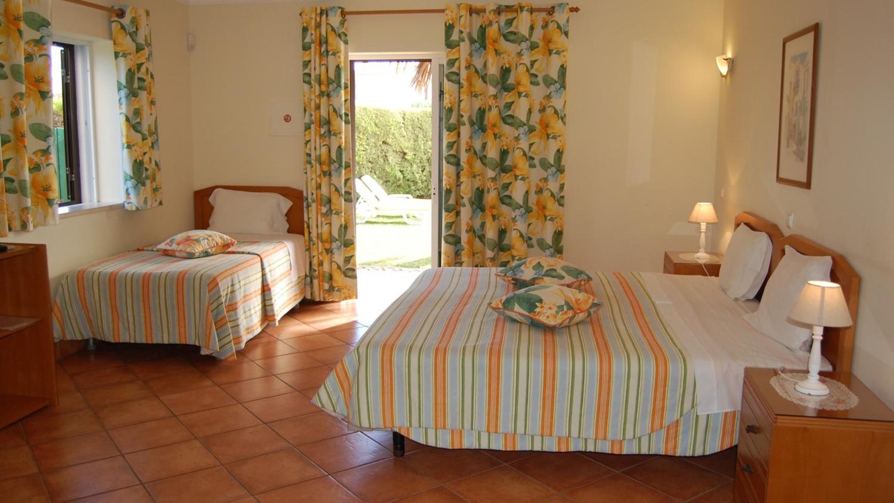 Photo of Bedroom in Porto de Mos